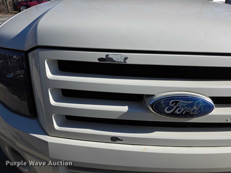 image for item FI0764 2007 Ford Expedition Limited SUV