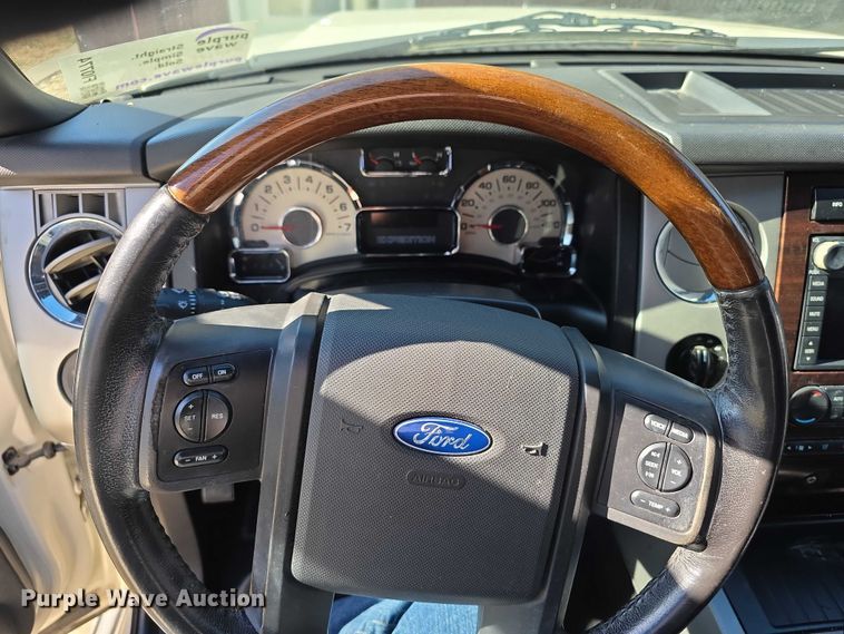 image for item FI0764 2007 Ford Expedition Limited SUV