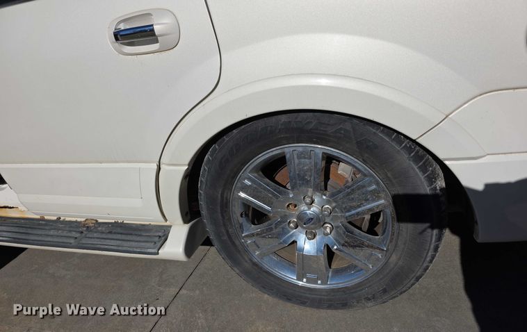 image for item FI0764 2007 Ford Expedition Limited SUV