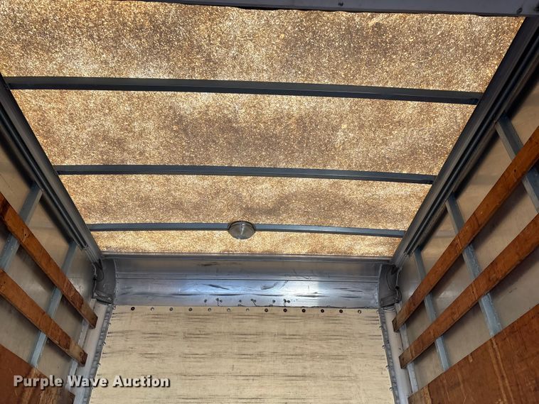 image for item FI0788 2004 Chevrolet  Express box truck