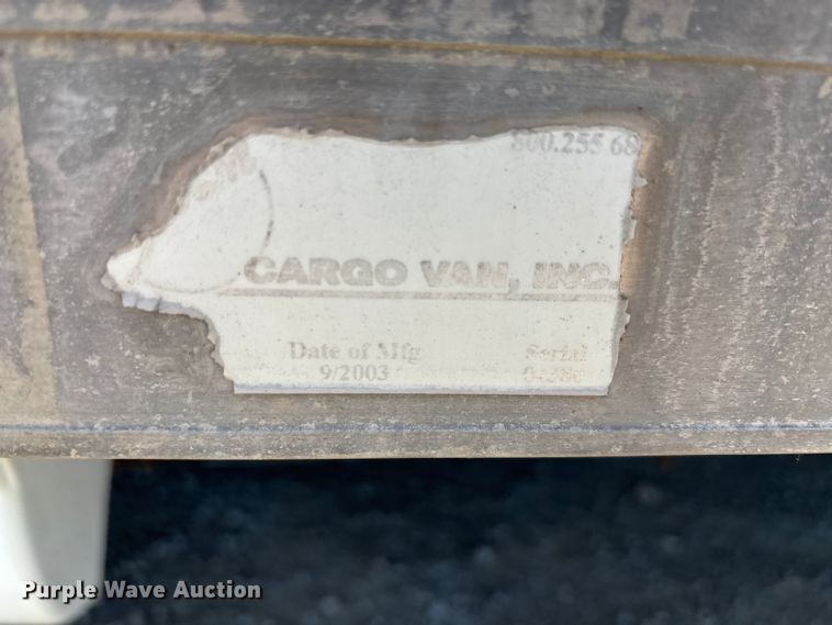 image for item FI0788 2004 Chevrolet  Express box truck