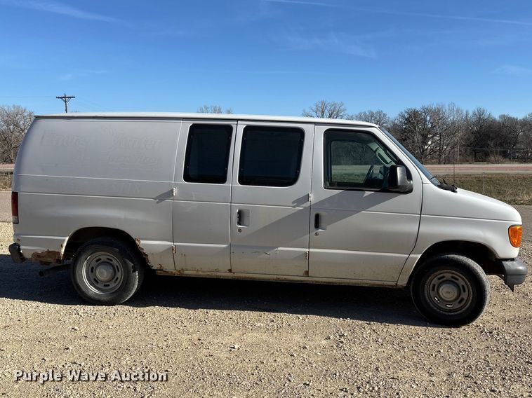 image for item FI0789 2006 Ford E150 Econoline van