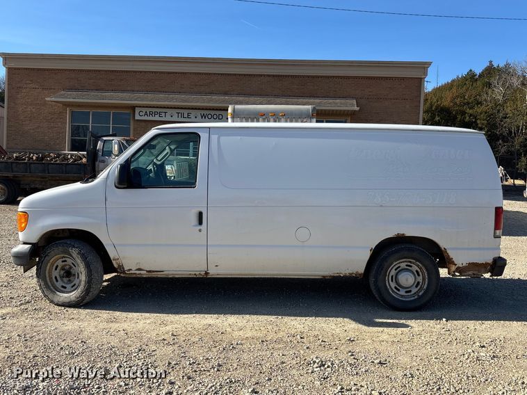 image for item FI0789 2006 Ford E150 Econoline van