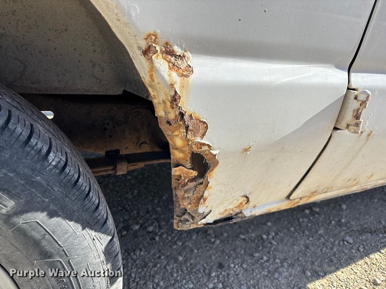 image for item FI0789 2006 Ford E150 Econoline van