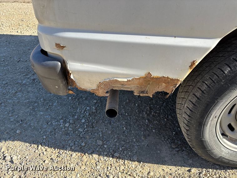 image for item FI0789 2006 Ford E150 Econoline van