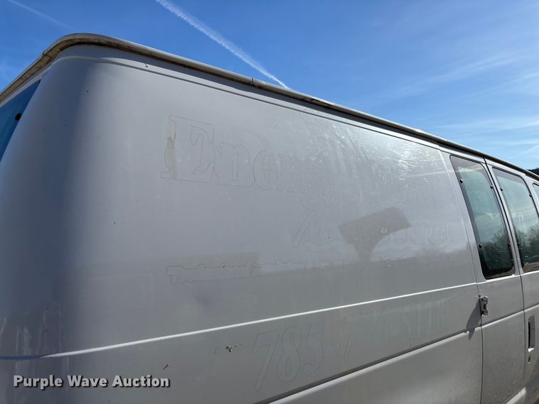 image for item FI0789 2006 Ford E150 Econoline van