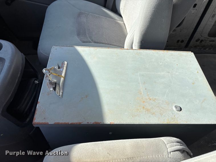 image for item FI0789 2006 Ford E150 Econoline van