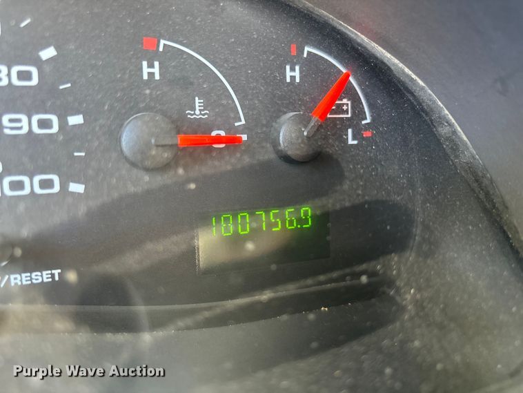 image for item FI0789 2006 Ford E150 Econoline van