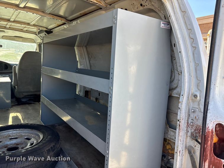 image for item FI0789 2006 Ford E150 Econoline van