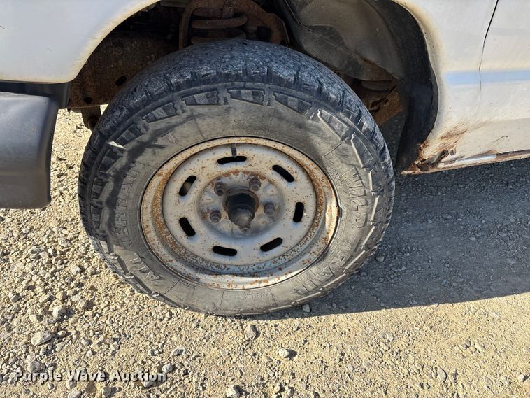 image for item FI0789 2006 Ford E150 Econoline van