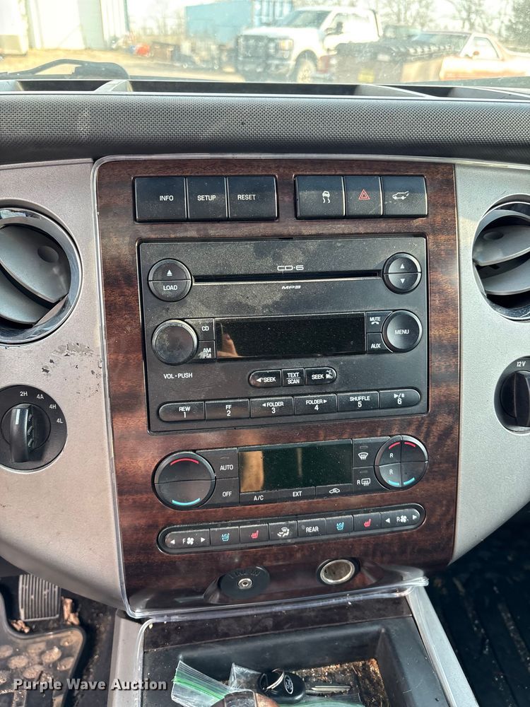 image for item FI0796 2007 Ford Expedition  SUV