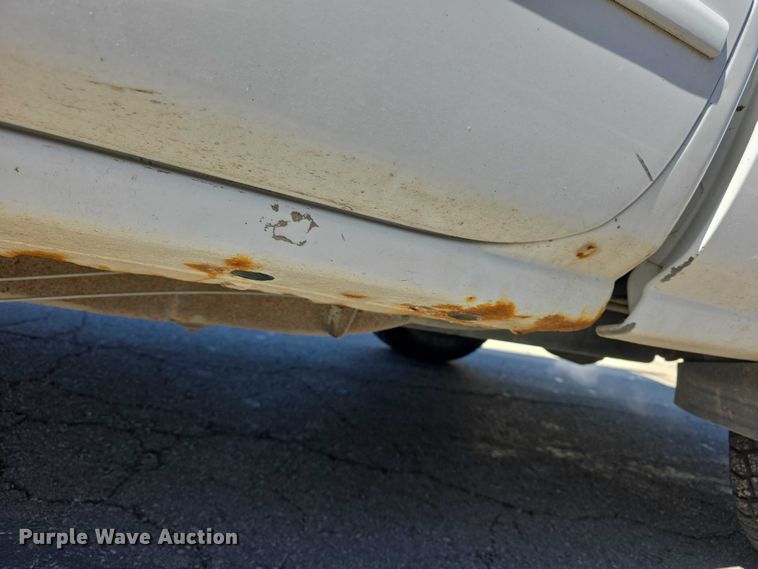 image for item FI0876 2015 Chevrolet Silverado 1500 Crew Cab pickup truck