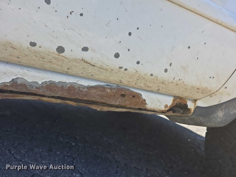 image for item FI0876 2015 Chevrolet Silverado 1500 Crew Cab pickup truck