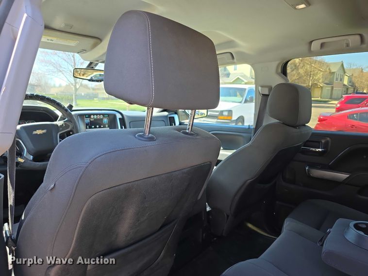 image for item FI0876 2015 Chevrolet Silverado 1500 Crew Cab pickup truck