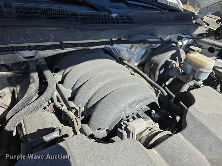 image for item FI0876 2015 Chevrolet Silverado 1500 Crew Cab pickup truck