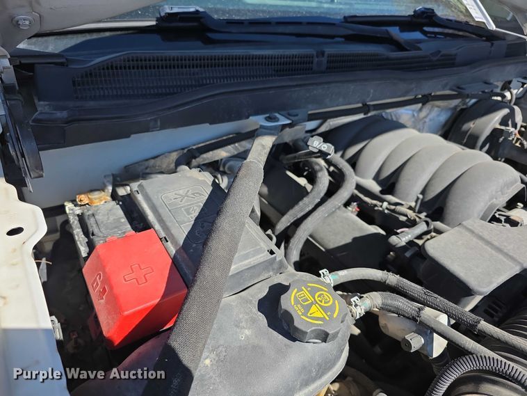 image for item FI0876 2015 Chevrolet Silverado 1500 Crew Cab pickup truck