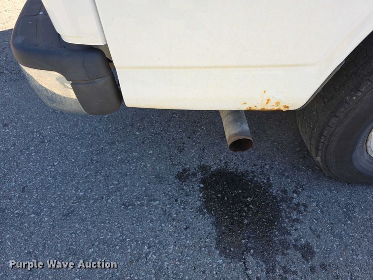 image for item FI0877 2014 Chevrolet Express G2500 van