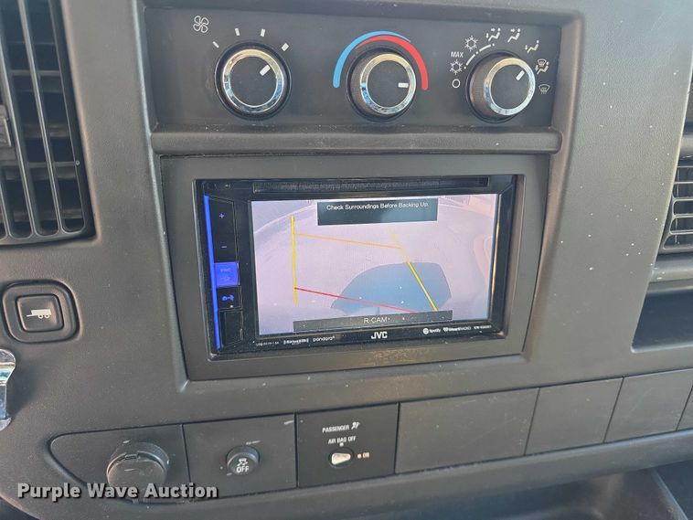 image for item FI0877 2014 Chevrolet Express G2500 van