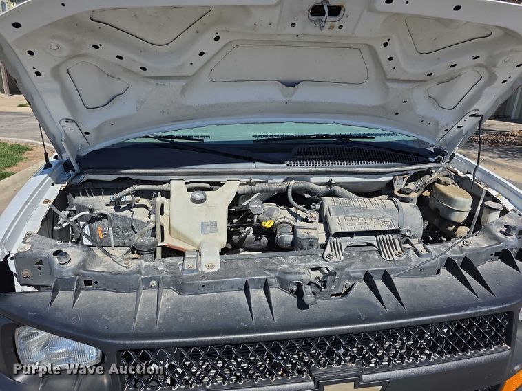 image for item FI0877 2014 Chevrolet Express G2500 van