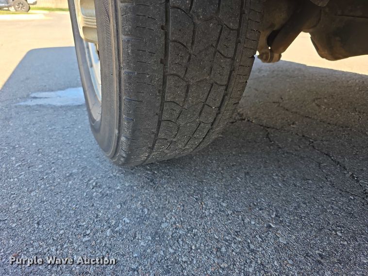 image for item FI0877 2014 Chevrolet Express G2500 van