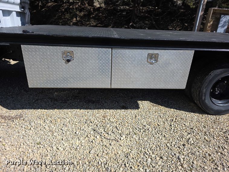 image for item FI0878 2012 Mitsubishi Fuso FE160 Crew Cab flatbed truck