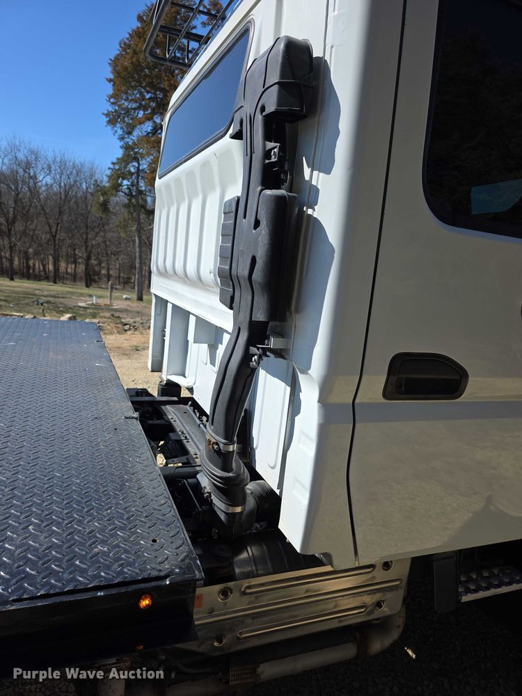 image for item FI0878 2012 Mitsubishi Fuso FE160 Crew Cab flatbed truck