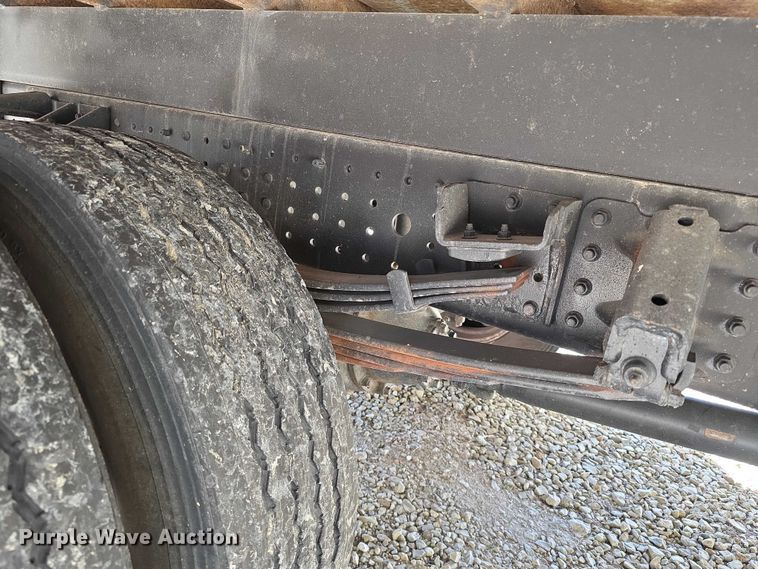 image for item FI0878 2012 Mitsubishi Fuso FE160 Crew Cab flatbed truck