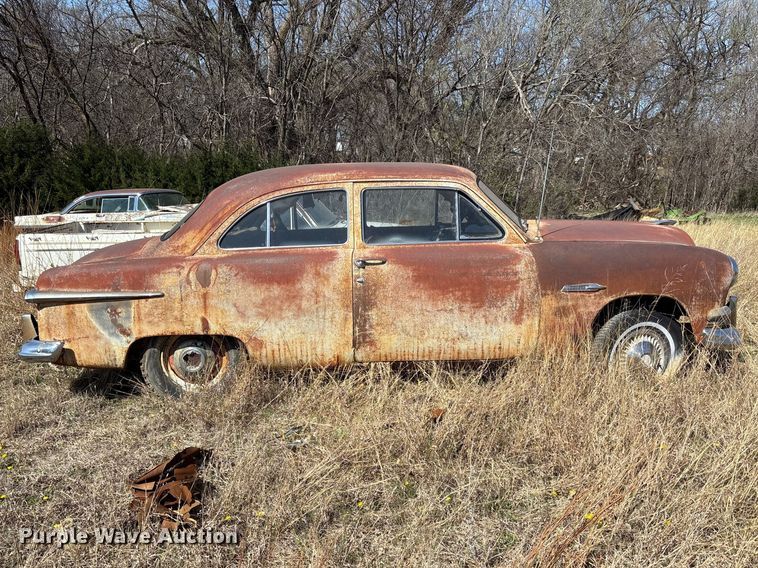 image for item FI0932 1951 Ford Deluxe coupe