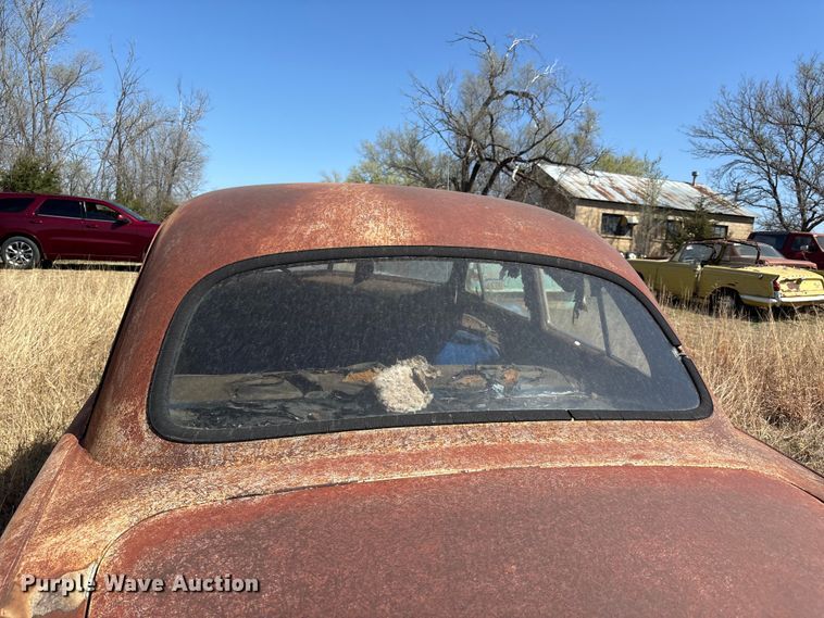 image for item FI0932 1951 Ford Deluxe coupe