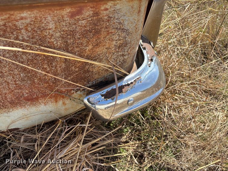 image for item FI0932 1951 Ford Deluxe coupe