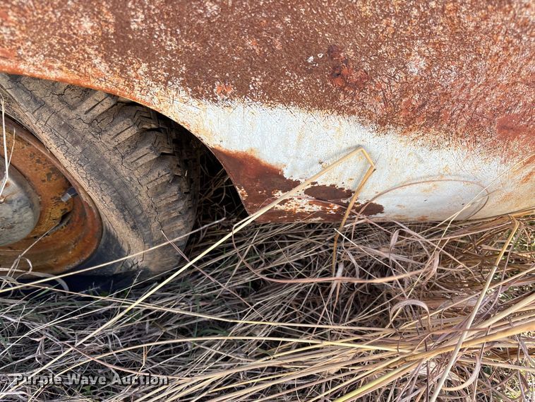 image for item FI0932 1951 Ford Deluxe coupe