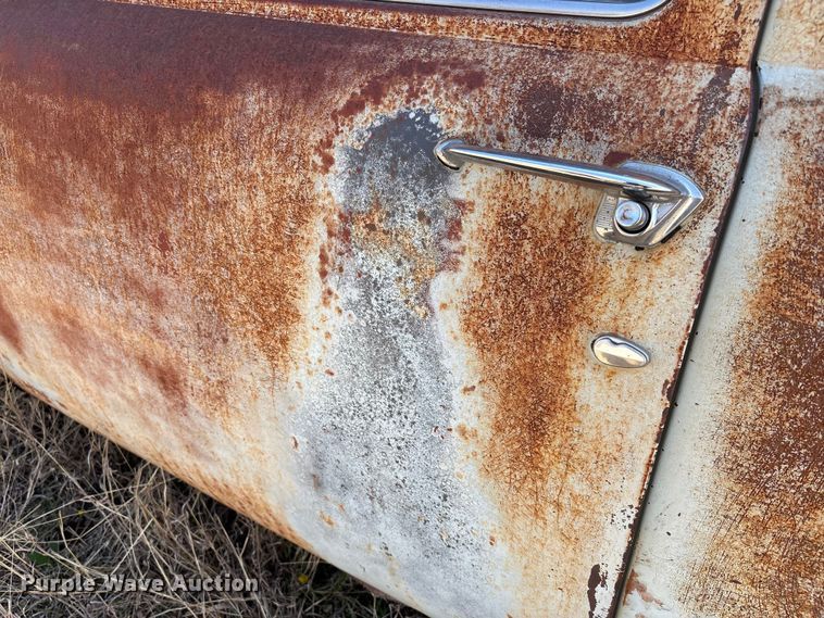 image for item FI0932 1951 Ford Deluxe coupe