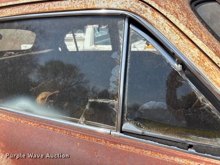 image for item FI0932 1951 Ford Deluxe coupe