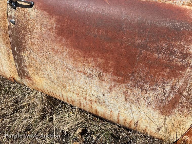 image for item FI0932 1951 Ford Deluxe coupe