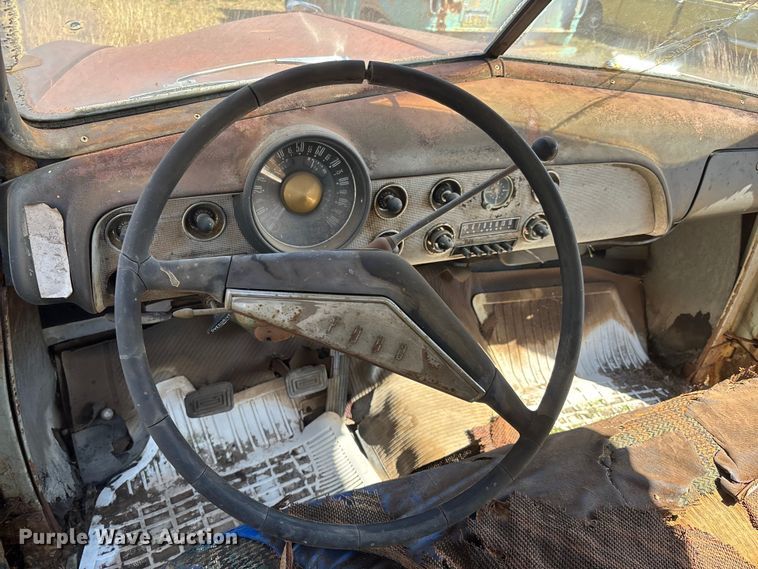 image for item FI0932 1951 Ford Deluxe coupe