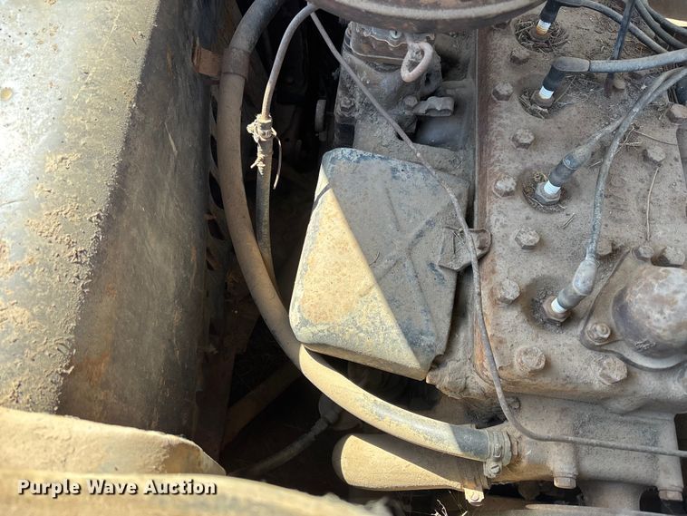 image for item FI0932 1951 Ford Deluxe coupe