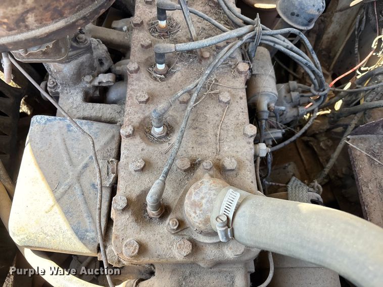 image for item FI0932 1951 Ford Deluxe coupe