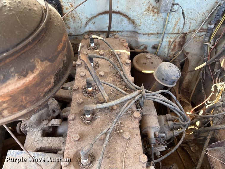 image for item FI0932 1951 Ford Deluxe coupe