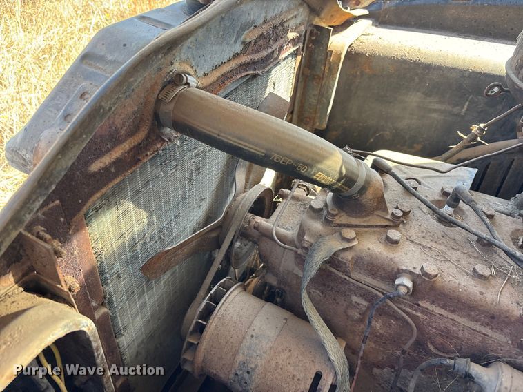 image for item FI0932 1951 Ford Deluxe coupe