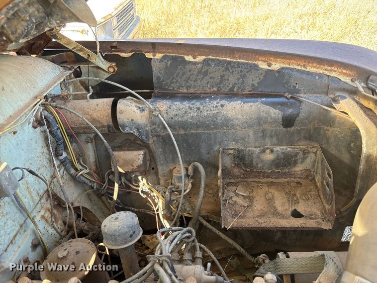 image for item FI0932 1951 Ford Deluxe coupe