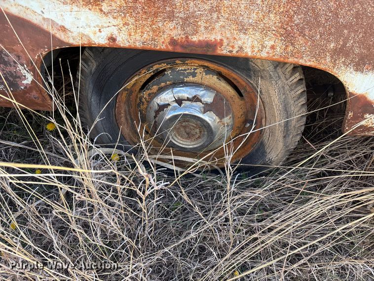 image for item FI0932 1951 Ford Deluxe coupe