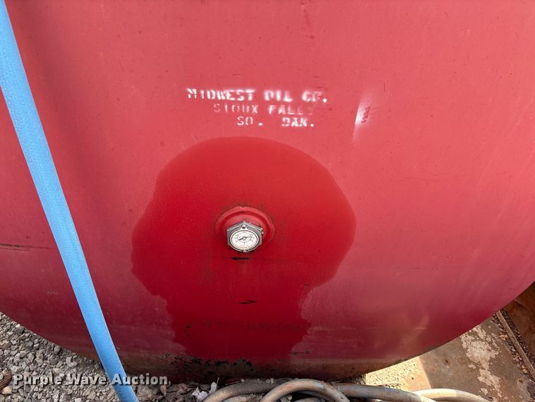 image for item FI0962 fuel tank