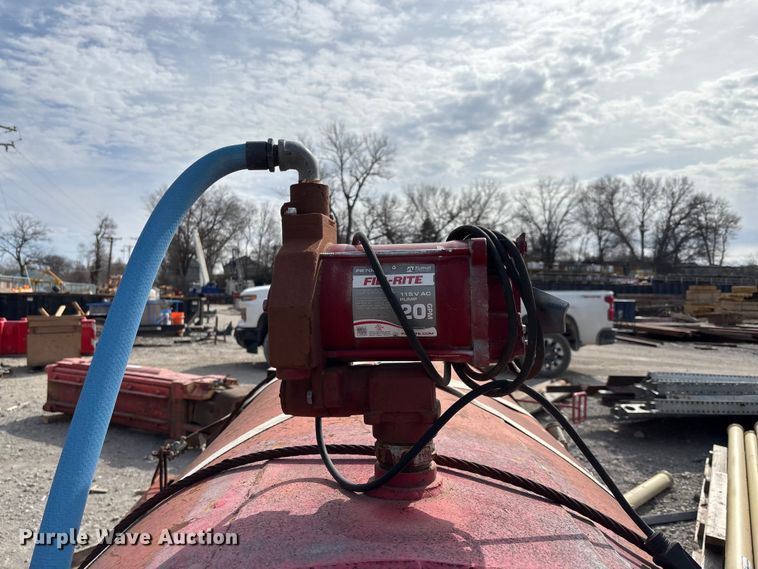 image for item FI0962 fuel tank