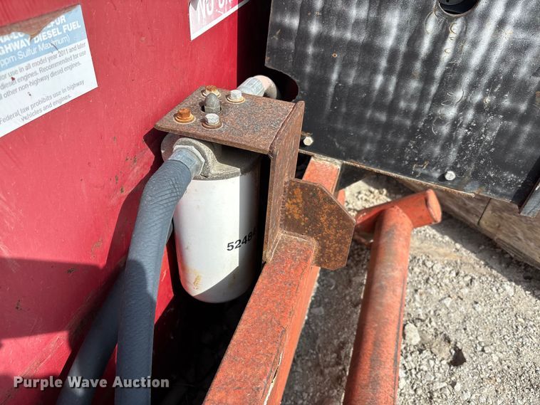 image for item FI0962 fuel tank