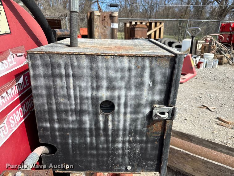 image for item FI0962 fuel tank