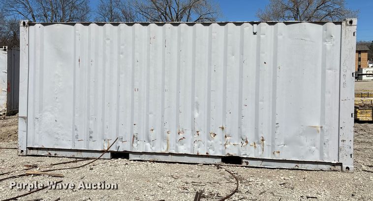 image for item FI0969 1988 Triton FI055  shipping container