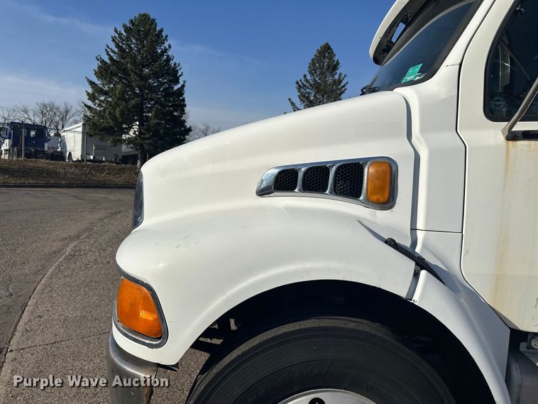 image for item FK0011 2004 Sterling Acterra box truck