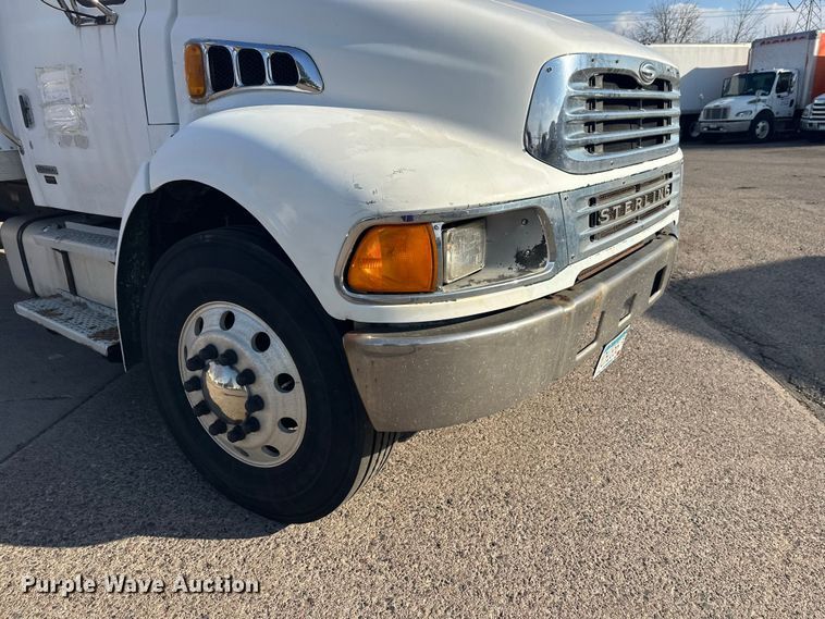 image for item FK0011 2004 Sterling Acterra box truck