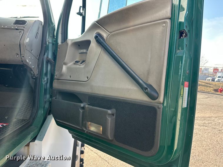 image for item FK0011 2004 Sterling Acterra box truck