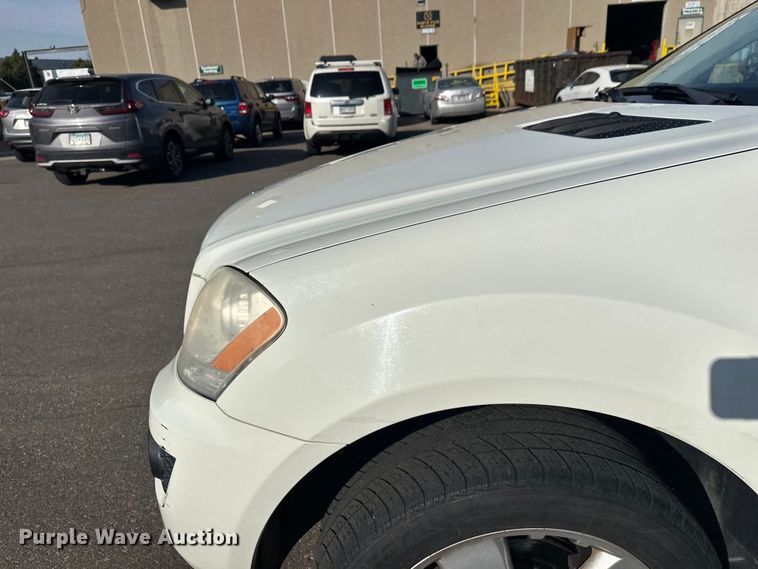 image for item FK0012 2009 Mercedes-Benz ML350 SUV